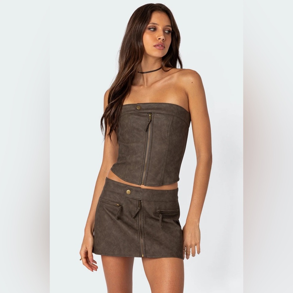 ❌SOLD❌ NWT Edikted Ziva Faux Leather Lace Up Corset